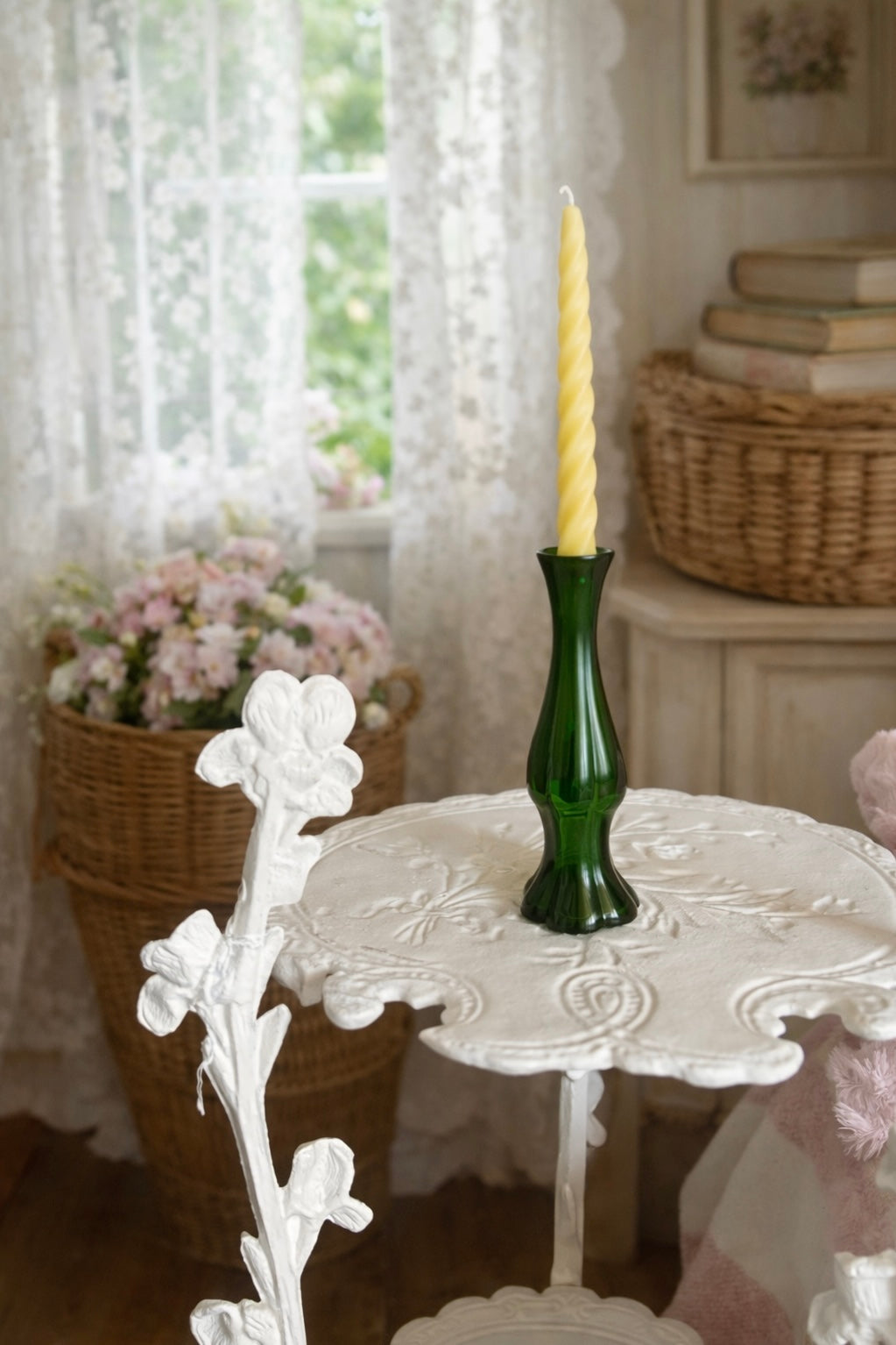 7" Spiral Tapers Beeswax Candles // 4" Birthday Candles