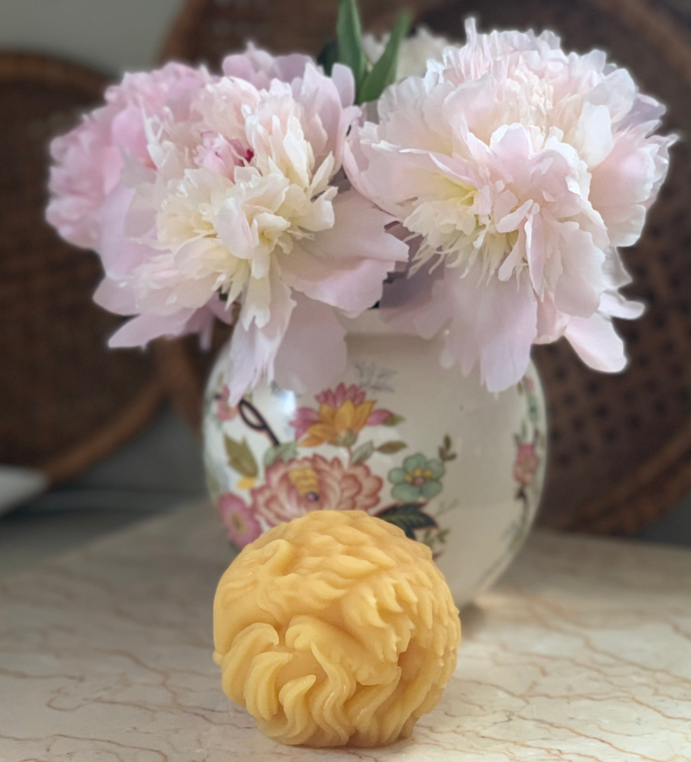 Fox Ball Candle - Pioneer Spirit